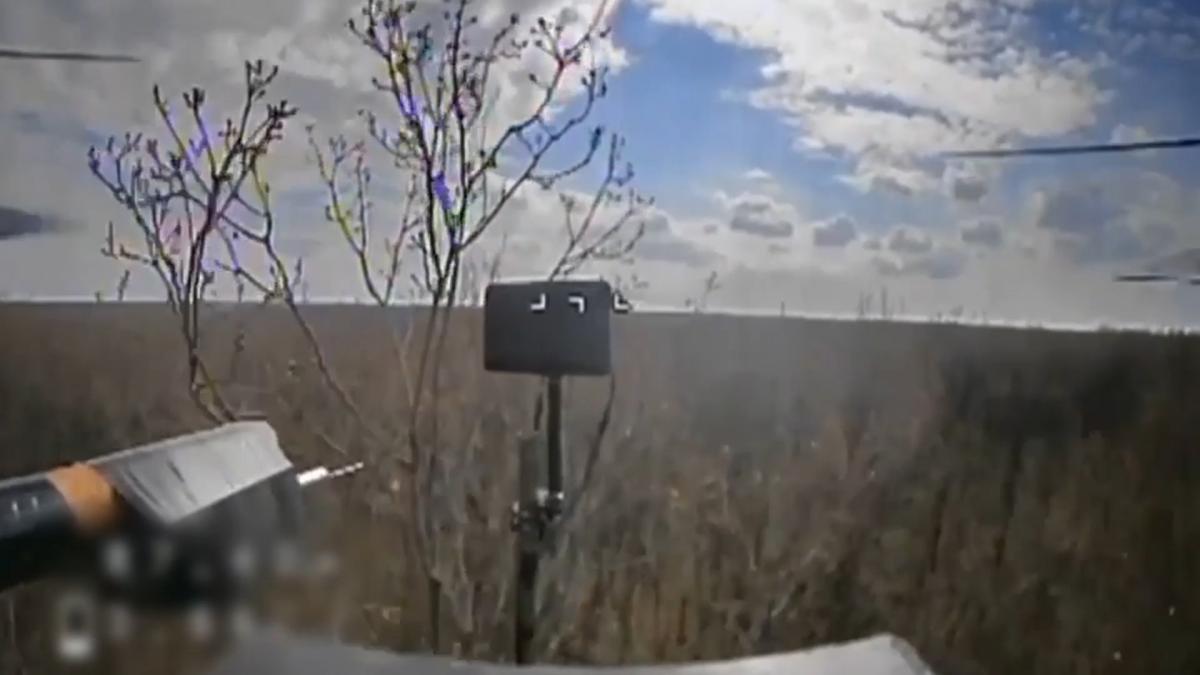 Операторами ударных дронов группировки войск «Север» уничтожен узел связи ВСУ