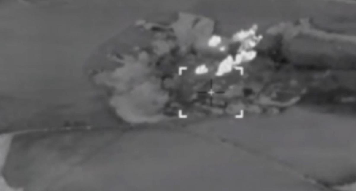 Новость Расчет тяжелой огнеметной системы «Солнцепек» группировки войск «Север» уничтожил скопление живой силы ВСУ в Харьковской области