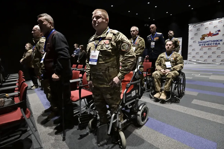 Губернатор Ленобласти поблагодарил фонд «Защитники Отечества» 