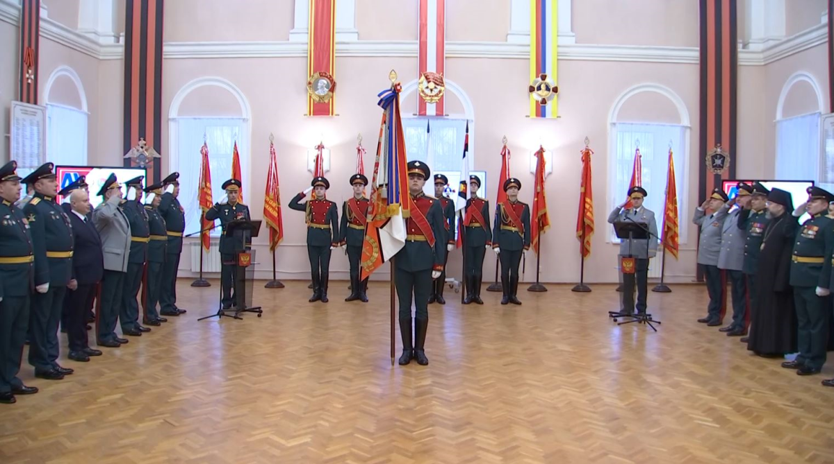 Михайловская военная артиллерийская академия удостоена  ордена Кутузова