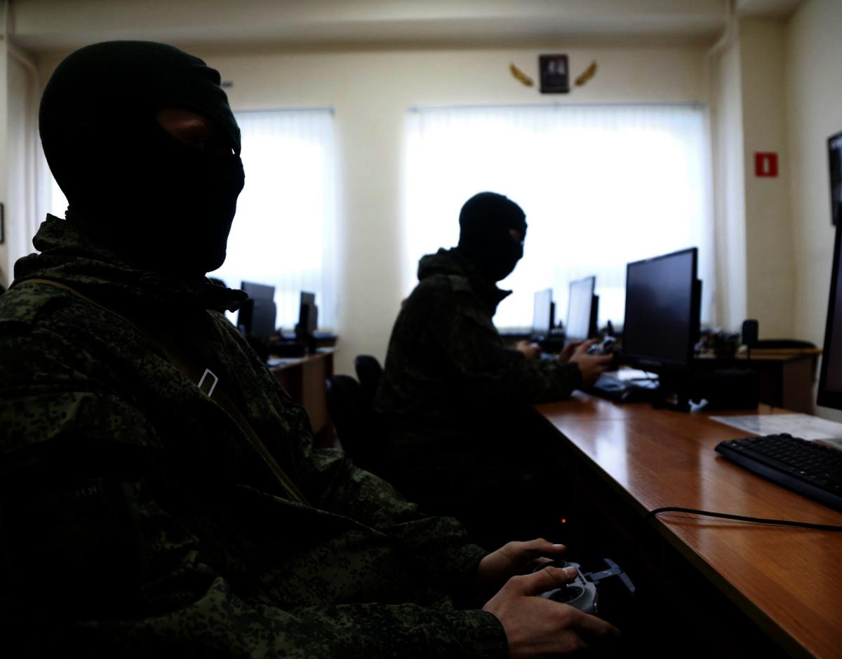 Подготовка операторов беспилотных летательных аппаратов идет в ВВО