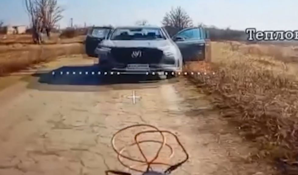  Специалисты войск беспилотных систем группировки «Север» уничтожили автомобильную и роботизированную технику противника в Харьковской области