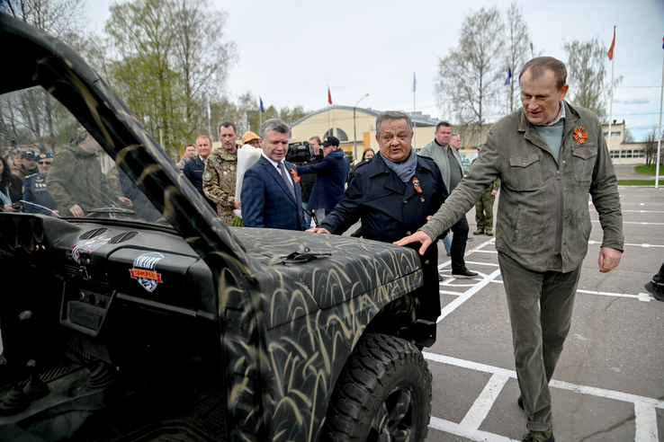 Ленинградцы для фронта