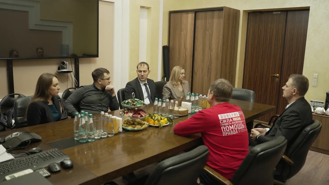 Учёные Центрального научно-исследовательского института эпидемиологии Роспотребнадзора поддержали военнослужащих в зоне СВО