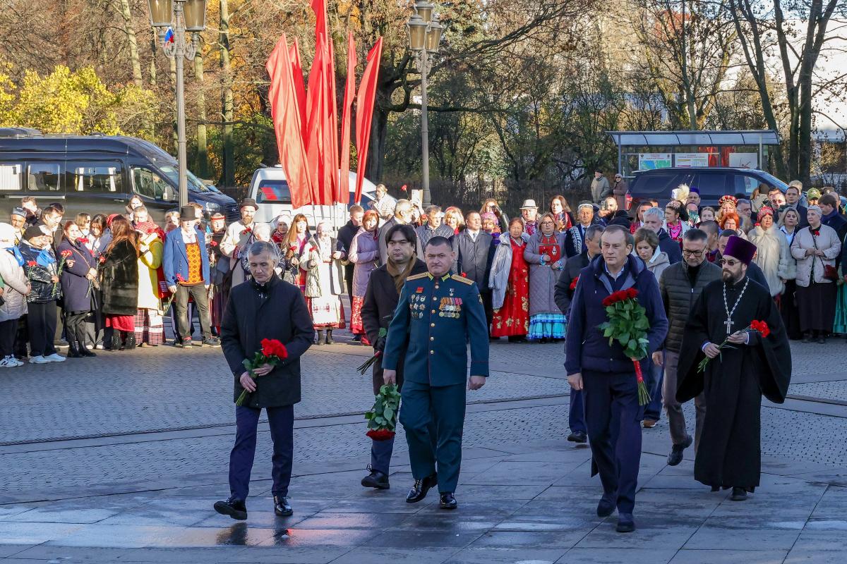 Выборг отметил День народного единства