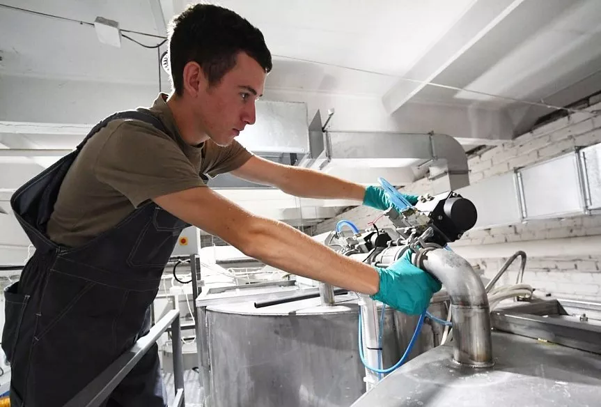 Имеет ли контрактник, прошедший службу в зоне проведения СВО, право на переобучение по гражданской специальности?  